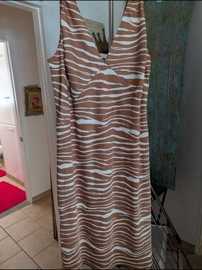 a new day Empire Waist Brown and White V-Neck Midi Dress